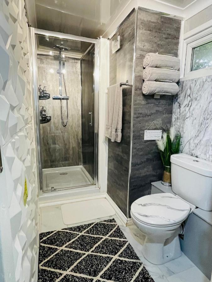 Tropical Style House Near Newcastle City Centre المظهر الخارجي الصورة